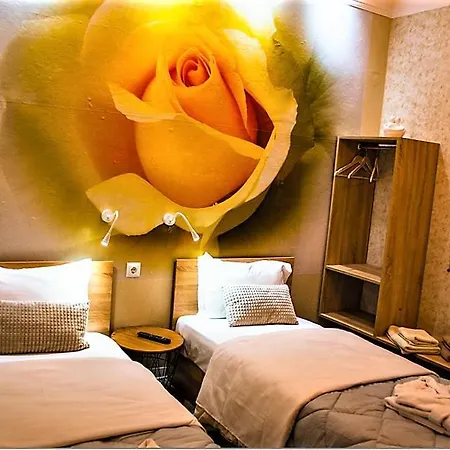 Kassandrou Hot Tub-jakuzzi - 2 Bedrooms - Big Balcony - Center 塞萨洛尼基