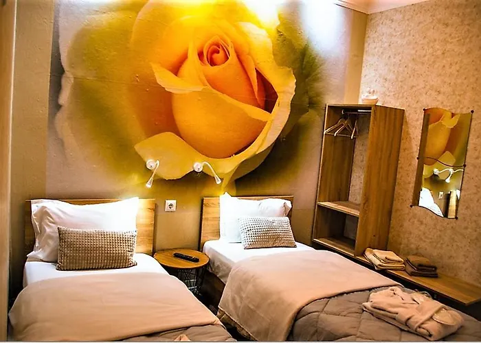 Kassandrou Hot Tub-jakuzzi - 2 Bedrooms - Big Balcony - Center 塞萨洛尼基